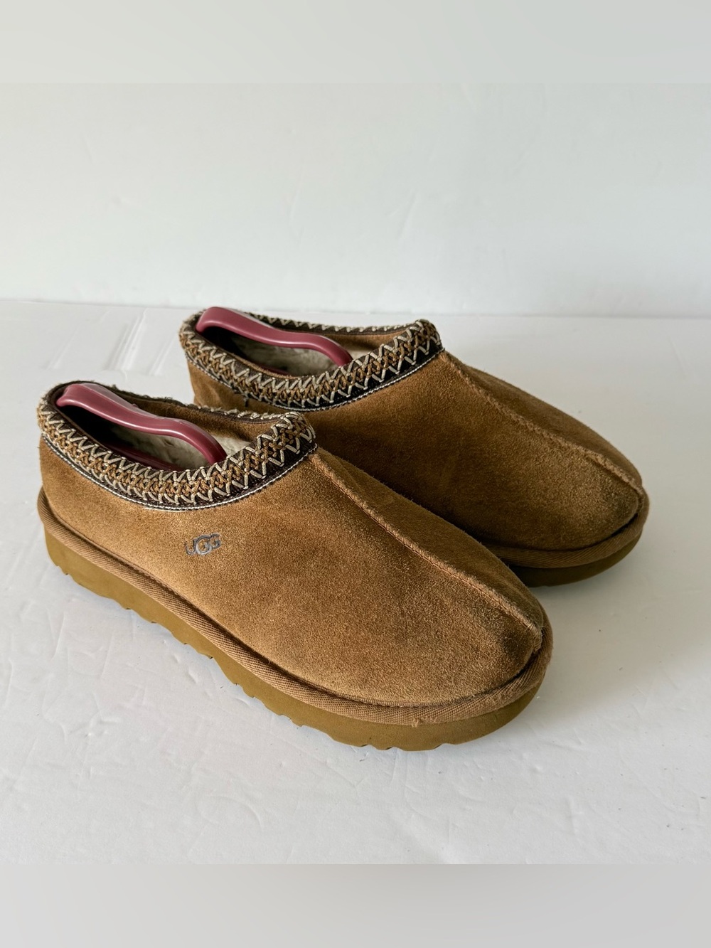 UGG Tasman Chestnut Suede Sheepskin Slippers Women’s Size 7 Brown Slip On Shoes